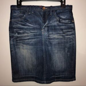 Knee length Denim Skirt CUTE!